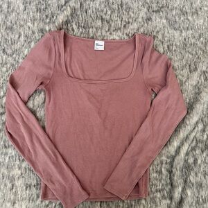 Aritzia-TNA Dusty Rose Long Sleeve Top